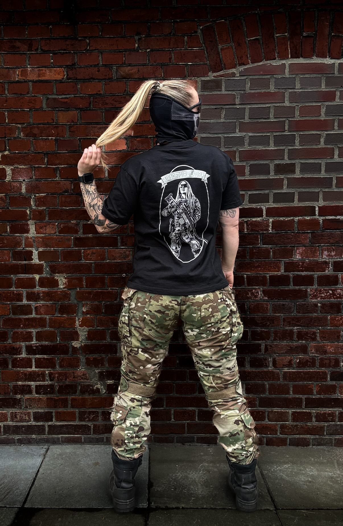T-SHIRT - AIRSOFTGIRL LAURA