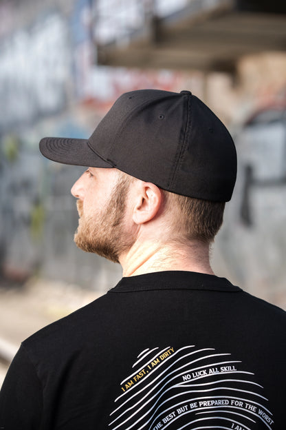 FLEXFIT CAP - LOGO SHADOW LINE