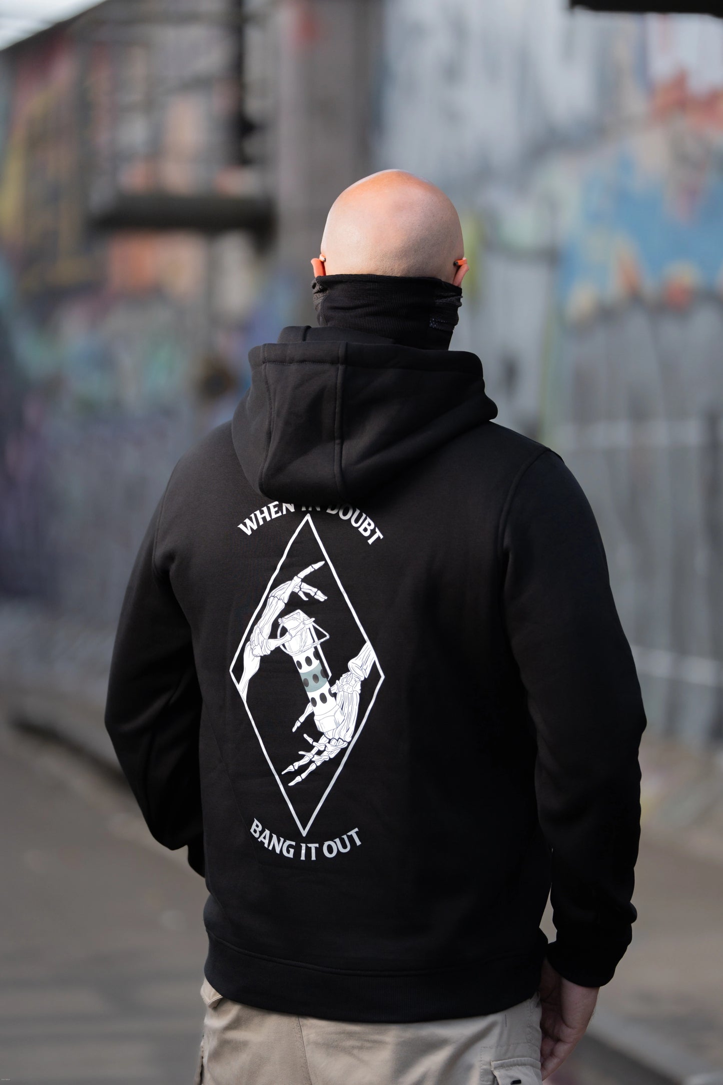 LIGHT HOODIE - BANG IT OUT